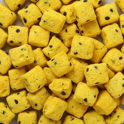 Gefriergetrocknete Maracuja-Würfel